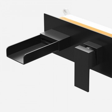 Fraaie zwarte inbouw kraan