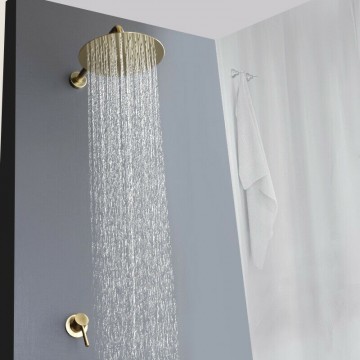 Geborsteld gouden inbouw douche