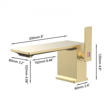 Geborsteld gouden wastafel meng kraan