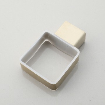 Geborsteld gouden zeepbakjes houder