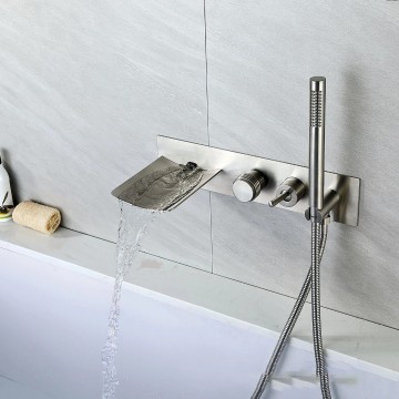 Geborsteld nikkel inbouw luxe waterval bad kraan