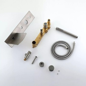 Geborsteld nikkel inbouw luxe waterval badkraan set