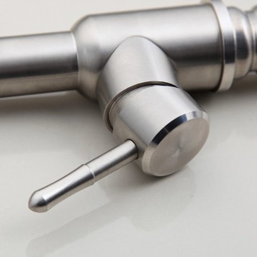 Geborsteld nikkel keukenkraan draaibaar hals