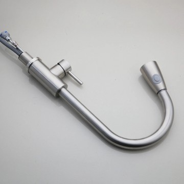 Geborsteld nikkel keukenkraan met uittrekbare sproeikop 5