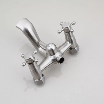 Geborsteld nikkel opbouw regendouche 4