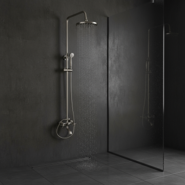 Geborsteldnikkelopbouwregendouche