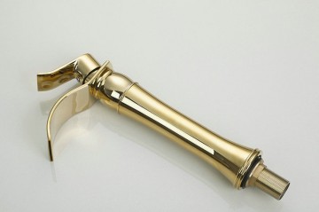 Goud kraan water val