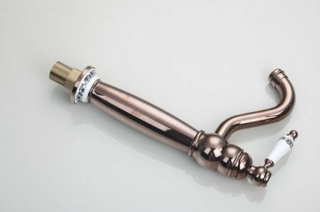 Goud rose kraan badkamer