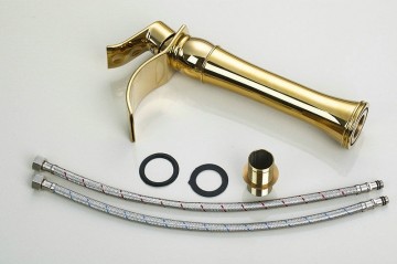 Gouden hoge waterval wastafel kraan