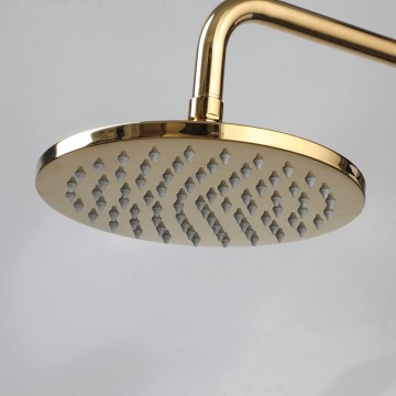 Goudkleurige regendouchekop 13