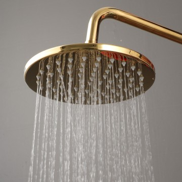 Goudkleurige regendouchekop 9