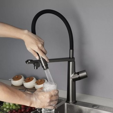 Gun metal keukenkraan 3