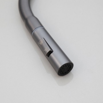 Gun metal keukenkraan met uittrekbare sproei kop