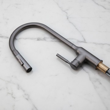 Gun metal keukenkraan uittrekbare sproeikop 4