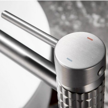 Gunmetalhogewastafelkraanmetkeramischeschijven2