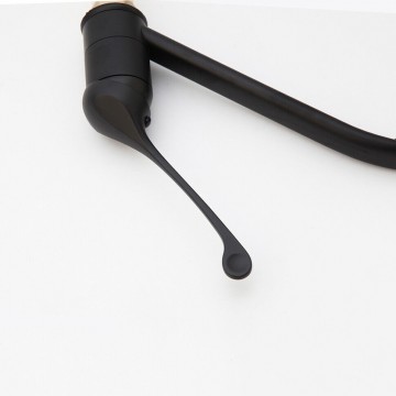 Hendel zwarte wastafelkraan met elleboog bediening