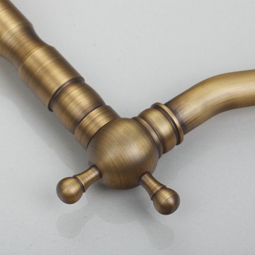 Hoge bronskleurige wastafel kraan mengkraan