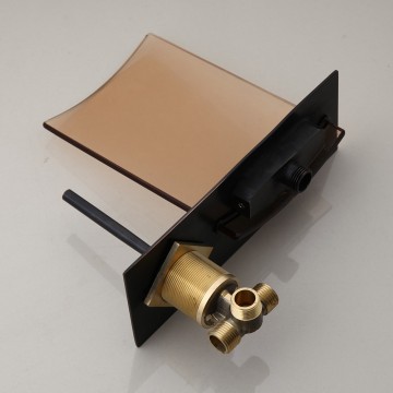 achterzijde inbouw kraan