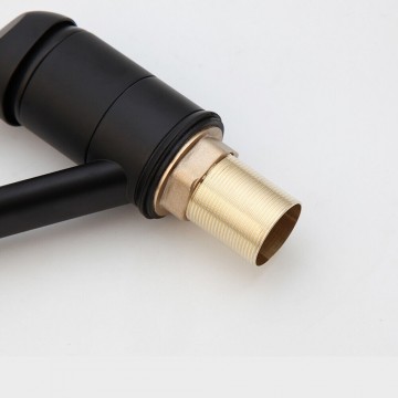 Installatie moer zwarte wastafelkraan met elleboog bediening