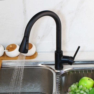 Keukenkraan zwart uittrakbare sproeikop