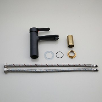 Komplete set zwarte badmaker kraan