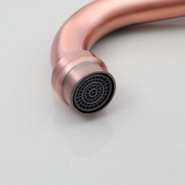 Koperkleurige landelijke muurkraan 7