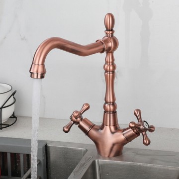 Koperkleurige mengkraan