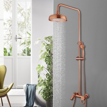 Koperkleurige regendouche nostalgisch