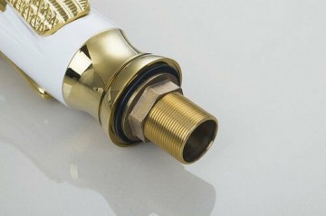 Kraan draadbuis wit goud zwaan