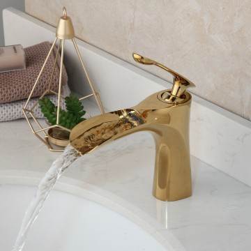 Kraan goud badkamer 0