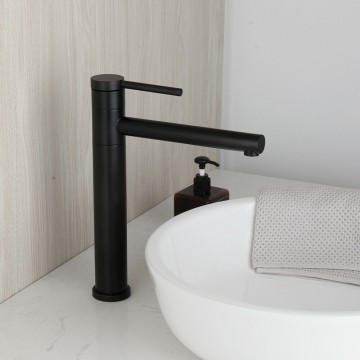 Kraan voor badkamer zwart