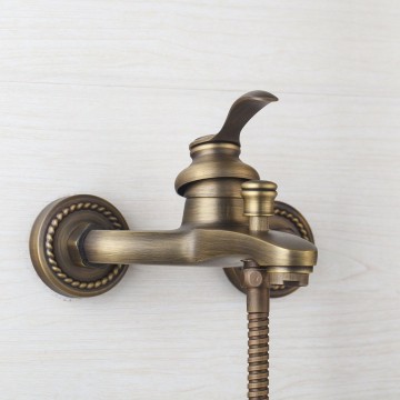 Landelijke badkraan bronzen uitvoering