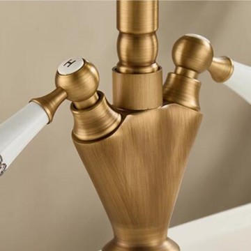 Landelijke bronskleurige mengkraan wastafelkraan 5