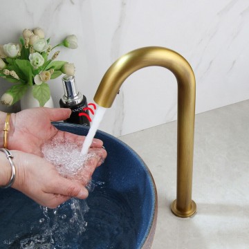 Landelijke cesaro bronskleurige sensorkraan