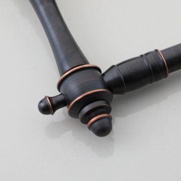 Landelijke olie bronzen wastafel mengkraan 10