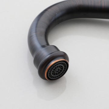 Landelijke olie bronzen wastafel mengkraan 6