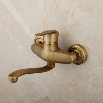 Landelijke stijl bronzen muurkaan