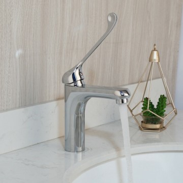 Medische mengkraan chroom