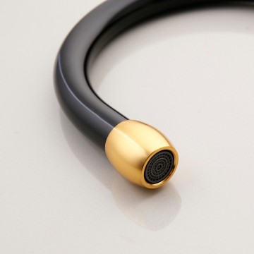 uitloop zwart goud kraan