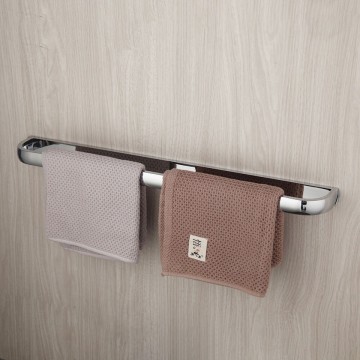 Modern chroom handdoekrek
