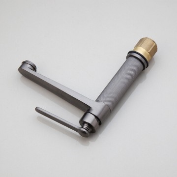 Moderne gun metal mengkraan