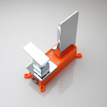 Mooie chroom waterval inbouwkraan mengkraan