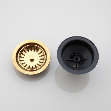 Mooie goudkleurige gootsteenafvoer keuken