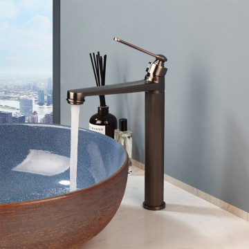 Mooie gun metal hoog model wastafelkraan