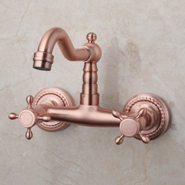 Mooie koperkleurige wastafelkraan 0