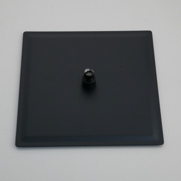 Mooie zwarte inbouw regendouche