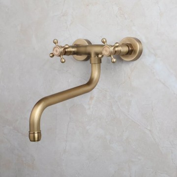 Nostalgische muurkraan bronskleurig