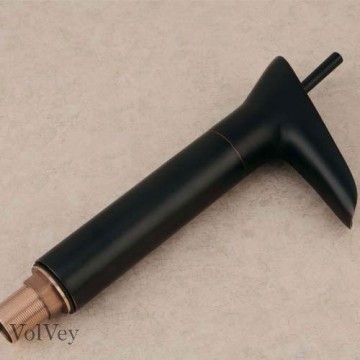 Olie bronzen water val kraan