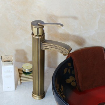 Opbouw wastafelkraan brons