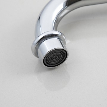 Perlator nostalgische chroom kraan